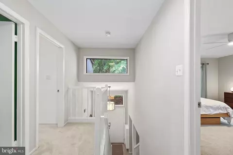 Entry Way - 2008 Winged Foot Ct, Reston, VA 20191 photo 3 of 4