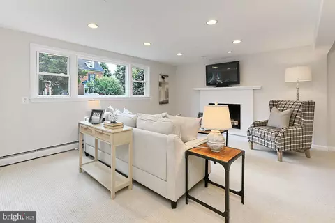 6944 Park Ave, Mclean, VA 22101 photo 11