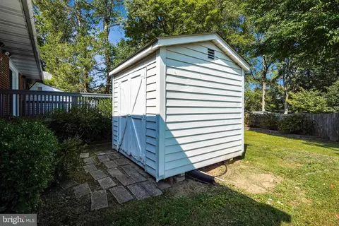 7402 Hallmark Pl, Springfield, VA 22150 photo 35