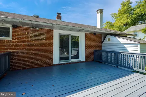 7402 Hallmark Pl, Springfield, VA 22150 photo 29