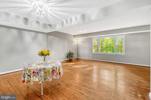 6639 Burlington Pl, Springfield, VA 22152 photo 8