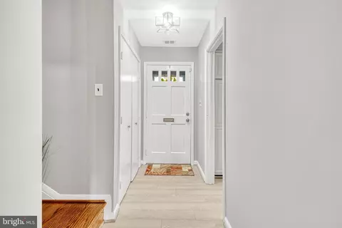 6639 Burlington Pl, Springfield, VA 22152 photo 3