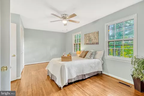 6639 Burlington Pl, Springfield, VA 22152 photo 16