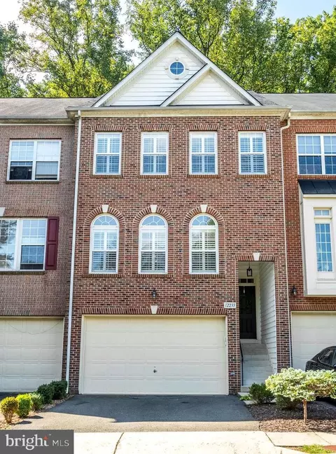 12233 Stockton Tees Ln, Fairfax, VA 22030