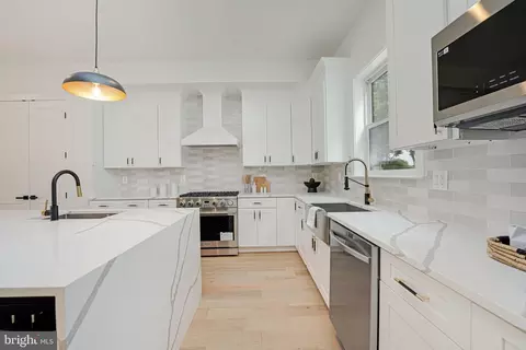 Kitchen - 8106 Drayton Ln, Springfield, VA 22151 photo 6 of 6