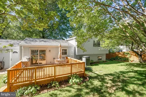 8374 Magic Leaf Rd, Springfield, VA 22153 photo 43