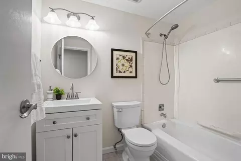 8374 Magic Leaf Rd, Springfield, VA 22153 photo 32