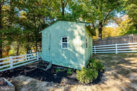 5962 Atteentee Rd, Springfield, VA 22150 photo 40