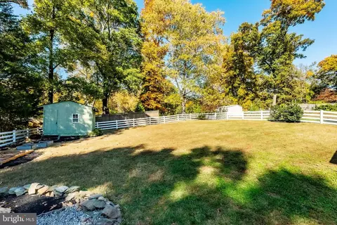 5962 Atteentee Rd, Springfield, VA 22150 photo 39