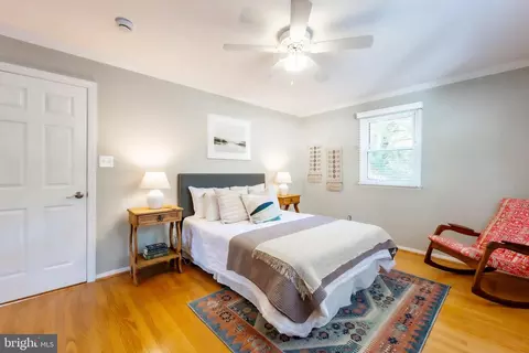 5962 Atteentee Rd, Springfield, VA 22150 photo 23