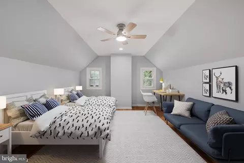 Bedroom - 9608 Braddock Rd, Fairfax, VA 22032 photo 3 of 4