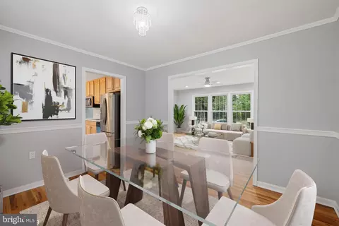 Dining - 9608 Braddock Rd, Fairfax, VA 22032 photo 1 of 1