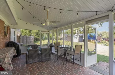 6919 Rolling Rd, Springfield, VA 22152 photo 37