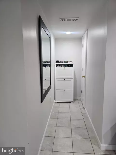 6919 Rolling Rd, Springfield, VA 22152 photo 33
