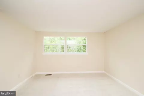 8146 Loving Forest Ct, Springfield, VA 22153 photo 24