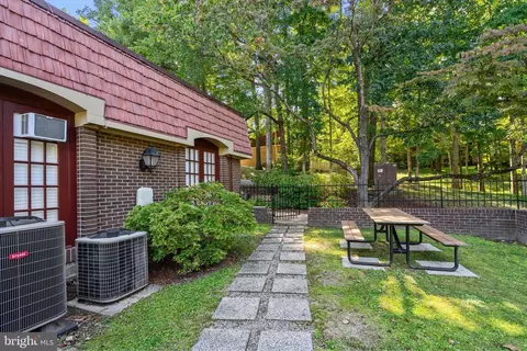 5905 Noblestown Rd #H, Springfield, VA 22152 photo 27