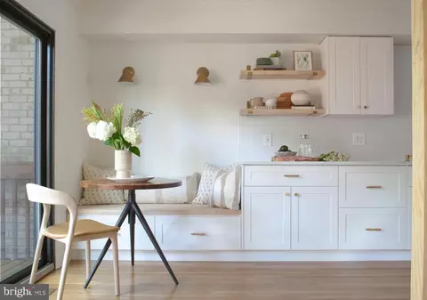 2031 Swans Neck Way, Reston, VA 20191