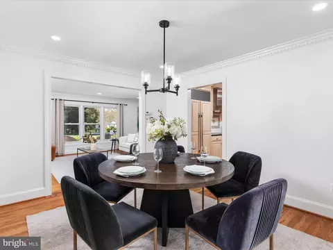 Dining - 933 Ridge Dr, Mclean, VA 22101 photo 2 of 4