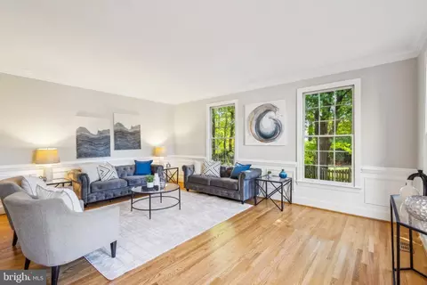 1716 Esquire Ln, Mclean, VA 22101 photo 7