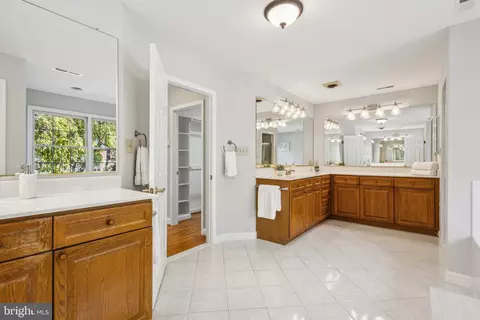 1716 Esquire Ln, Mclean, VA 22101 photo 23