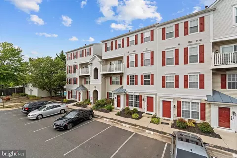 8172 Cockburn Ct #8172, Lorton, VA 22079