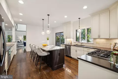 Kitchen - 1400 Ingeborg Ct, Mclean, VA 22101 photo 4 of 4
