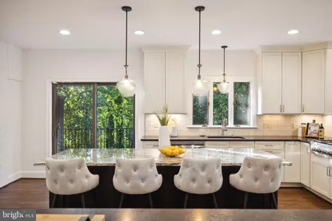 Kitchen - 1400 Ingeborg Ct, Mclean, VA 22101 photo 3 of 4