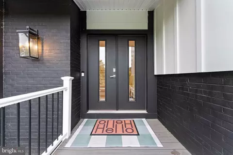 Entry Way - 1044 Bellview Rd, Mclean, VA 22102 photo 1 of 13