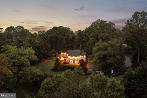 Exterior - 1044 Bellview Rd, Mclean, VA 22102 photo 20 of 20