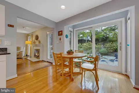 1142 Randolph Rd, Mclean, VA 22101 photo 23