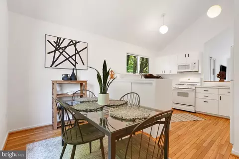11919 Moss Point Ln, Reston, VA 20194 photo 20