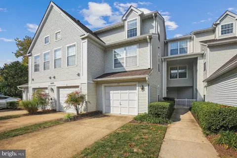 6603 Netties Ln #1709, Alexandria, VA 22315