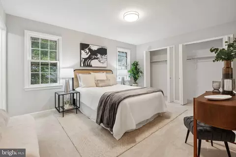 2053 Cobblestone Ln, Reston, VA 20191 photo 13