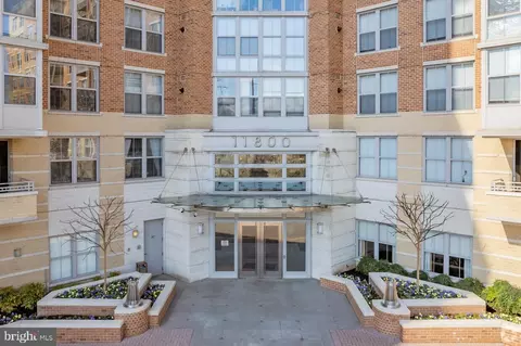 11800 Sunset Hills Rd #204, Reston, VA 20190