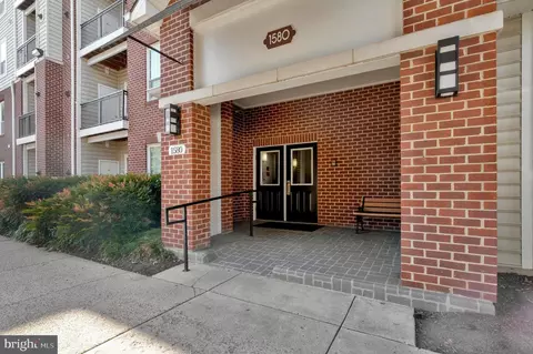 1580 Spring Gate Dr #4310, Mclean, VA 22102 photo 3