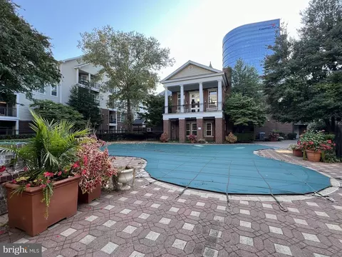 1580 Spring Gate Dr #4310, Mclean, VA 22102 photo 28