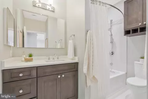 1580 Spring Gate Dr #4310, Mclean, VA 22102 photo 20
