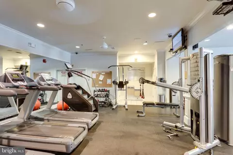 1580 Spring Gate Dr #4310, Mclean, VA 22102 photo 32