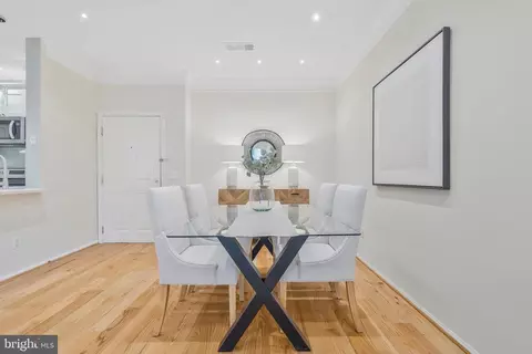 1580 Spring Gate Dr #4310, Mclean, VA 22102 photo 9