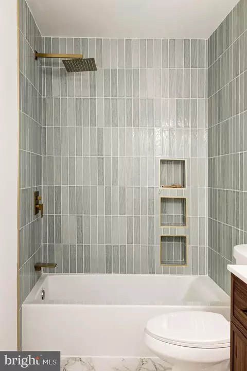 11116 Glade Dr, Reston, VA 20191 photo 35