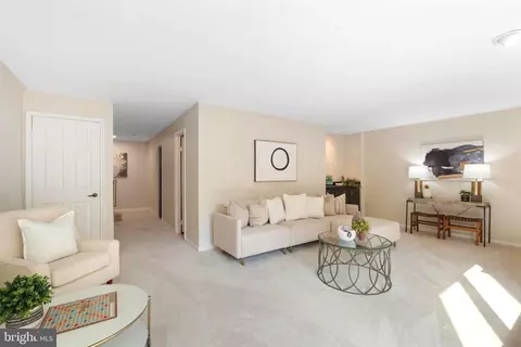 9023 Blarney Stone Dr, Springfield, VA 22152 photo 29