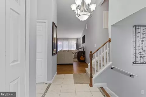 Entry Way - 7312 Langsford Ct, Springfield, VA 22153 photo 1 of 7