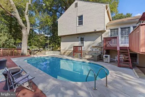 Exterior - 7312 Langsford Ct, Springfield, VA 22153 photo 11 of 12
