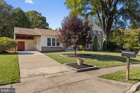 Exterior - 7312 Langsford Ct, Springfield, VA 22153 photo 3 of 12