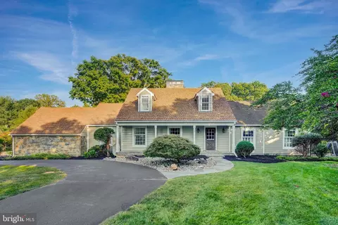 12611 Wycklow Dr, Clifton, VA 20124