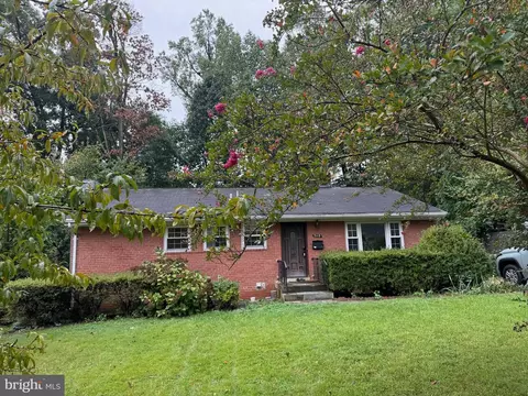 7113 Catlett St, Springfield, VA 22151
