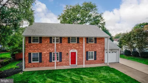 Exterior - 13555 Tabscott Dr, Chantilly, VA 20151 photo 15 of 17