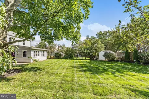 Exterior - 13555 Tabscott Dr, Chantilly, VA 20151 photo 10 of 17