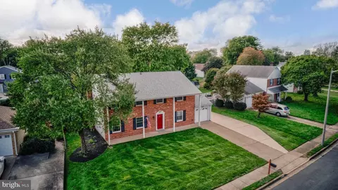 View/Area - 13555 Tabscott Dr, Chantilly, VA 20151 photo 2 of 17