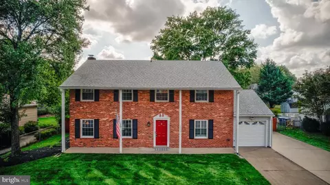 Exterior - 13555 Tabscott Dr, Chantilly, VA 20151 photo 14 of 17